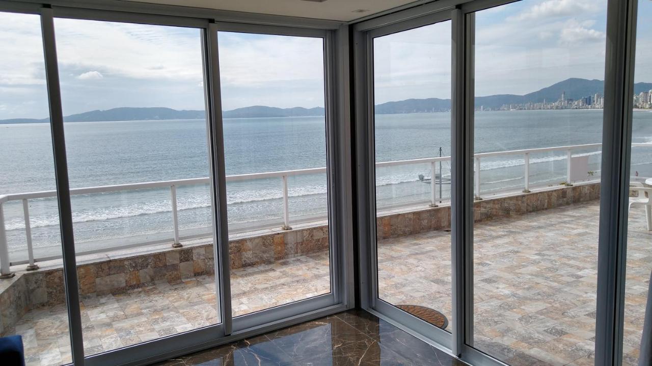 Apartamento De Cobertura Frente Para O Mar Itapema Exterior photo